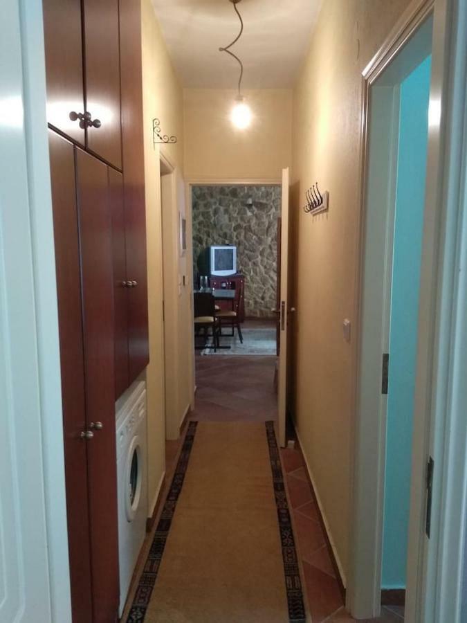Gallery Home,Downtown, Ioannina. Kültér fotó